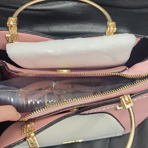 Pink and White Women's Handbag - Picture 3 of 4